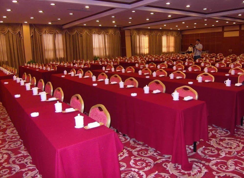 Huaxin International Hotel Νινγκμπό Εξωτερικό φωτογραφία