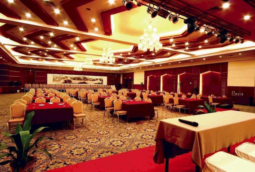 Huaxin International Hotel Νινγκμπό Εξωτερικό φωτογραφία