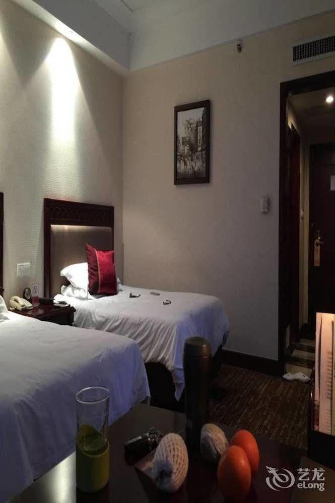 Huaxin International Hotel Νινγκμπό Εξωτερικό φωτογραφία