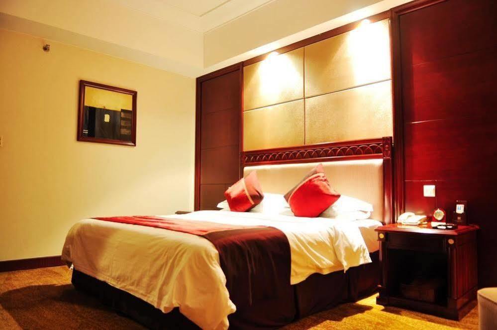 Huaxin International Hotel Νινγκμπό Εξωτερικό φωτογραφία